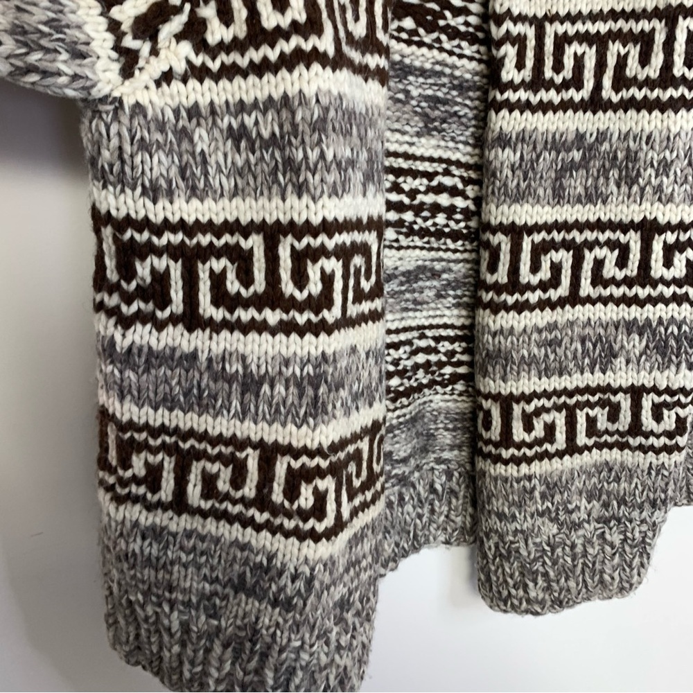 Cowichan Handmade Wool Sweater Jacket L - Picture 4 of 6